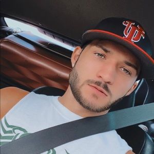 Meet your Posher, Chris